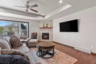 2041 Buckthorn Trl, Green Bay, WI 54304 - Photo 4