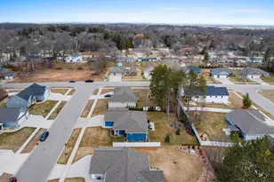 2041 Buckthorn Trl, Green Bay, WI 54304 - Photo 78