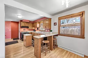 114 W Wilson Ave, Appleton, WI 54915 - Photo 8