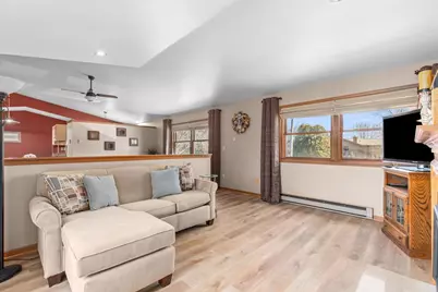 921 Babcock Street #13, Neenah, WI 54956 - Photo 12