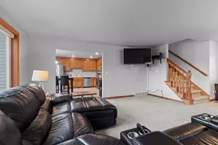 571 S 9th St, De Pere, WI 54115 - Photo 28