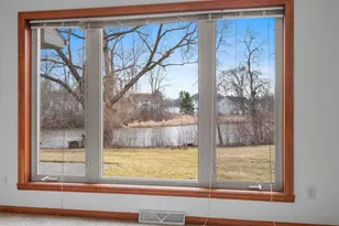 571 S 9th St, De Pere, WI 54115 - Photo 8