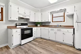 22 Johnson Ct, Appleton, WI 54915 - Photo 10