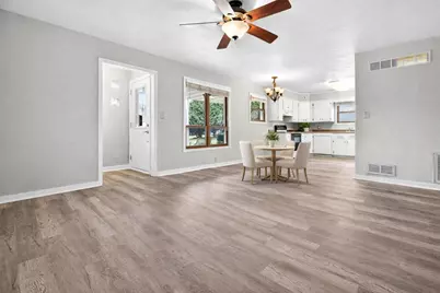 22 Johnson Court, Appleton, WI 54915 - Photo 8