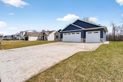 4804 N Vincent Drive, Appleton, WI 54913 - Photo 2