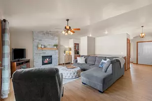 2190 Ryan Rd, De Pere, WI 54115 - Photo 16