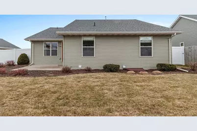 2190 Ryan Road, De Pere, WI 54115 - Photo 38