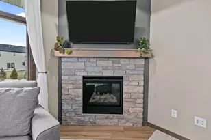 2934 E Turquoise Ln, Appleton, WI 54913 - Photo 6