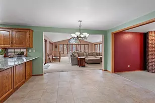 1367 Whirthington Ct, Suamico, WI 54173 - Photo 20