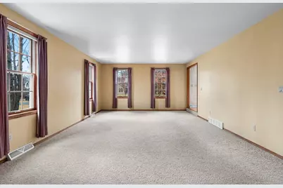 1367 Whirthington Court, Suamico, WI 54173 - Photo 10