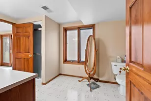 1367 Whirthington Ct, Suamico, WI 54173 - Photo 46