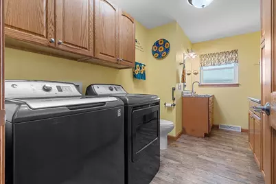 209 Ridgewood Drive, Gillett, WI 54124 - Photo 10