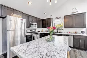 219 Rolland St, Algoma, WI 54201 - Photo 6