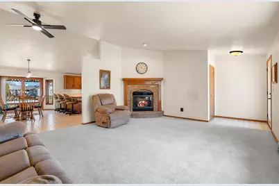 2817 Oslo Drive, Green Bay, WI 54311 - Photo 2