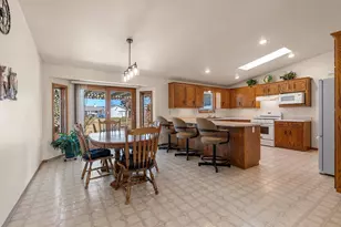 2817 Oslo Dr, Green Bay, WI 54311 - Photo 8