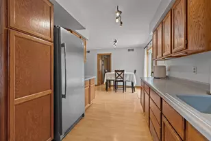 96 University Dr, Fond du Lac, WI 54935 - Photo 12