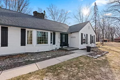 2482 Morning Star Court, Green Bay, WI 54302 - Photo 2