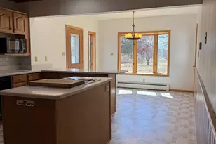 1929 Indian Point Rd, Oshkosh, WI 54901 - Photo 12