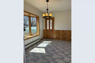 1929 Indian Point Road, Oshkosh, WI 54901 - Photo 14