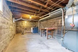 1354 W 2nd St, Appleton, WI 54914 - Photo 34