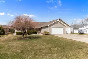 W5284 Waterview Dr, Sherwood, WI 54169 - Photo 42