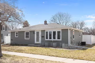 121 S Schaefer Street, Appleton, WI 54915 - Photo 2
