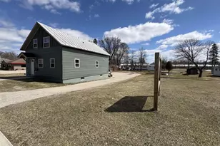 576 Brazeau Ave, Oconto, WI 54153 - Photo 2