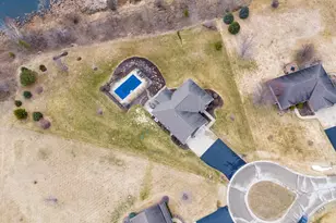 3383 Hawkeye Ct, Suamico, WI 54313 - Photo 56