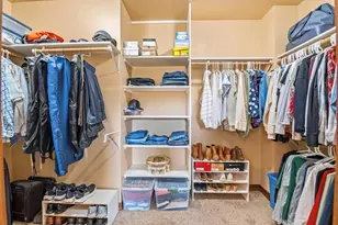 3383 Hawkeye Ct, Suamico, WI 54313 - Photo 24