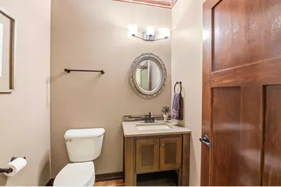 3383 Hawkeye Court, Suamico, WI 54313 - Photo 32