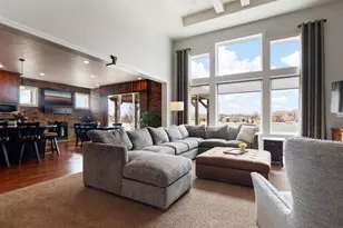 2949 Seafarer Way, Suamico, WI 54173 - Photo 8