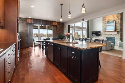 2949 Seafarer Way, Suamico, WI 54173 - Photo 14