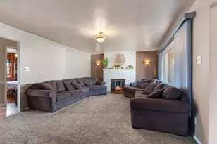 1319 Oregon St, Green Bay, WI 54303 - Photo 10