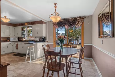 1319 Oregon Street, Green Bay, WI 54303 - Photo 6