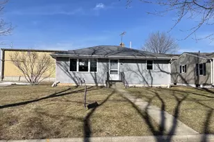 492 Cottage Grove Ave, Green Bay, WI 54304 - Photo 1