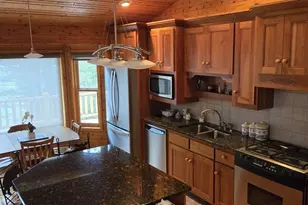 16245 Crestview Dr, Riverview, WI 54149 - Photo 10