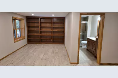 16245 Crestview Drive, Riverview, WI 54149 - Photo 20