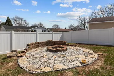 1342 Inverness Lane, Neenah, WI 54956 - Photo 24