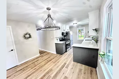 310 W Ryan Street, Brillion, WI 54110 - Photo 6