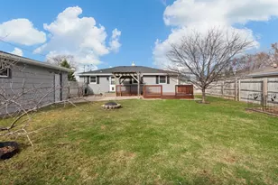 1254 Wild Rose Ln, Neenah, WI 54956 - Photo 36