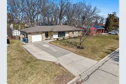 421 Memory Court, Green Bay, WI 54301 - Photo 40