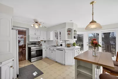 218 Longview Avenue, Green Bay, WI 54301 - Photo 12