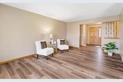 324 W Grand Street, Chilton, WI 53014 - Photo 6