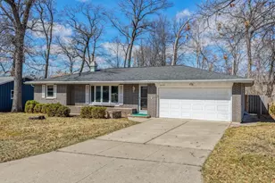 2070 W Point Terrace, Green Bay, WI 54304 - Photo 1