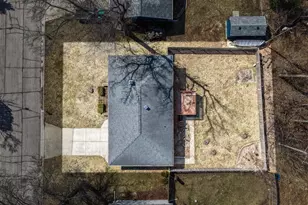 2070 W Point Terrace, Green Bay, WI 54304 - Photo 30