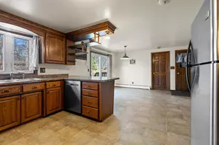 2070 W Point Terrace, Green Bay, WI 54304 - Photo 6