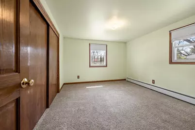 2070 West Point Terrace, Green Bay, WI 54304 - Photo 14