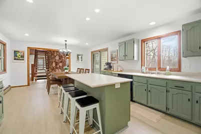 4431 Swallow Banks Lane, Oshkosh, WI 54904 - Photo 12