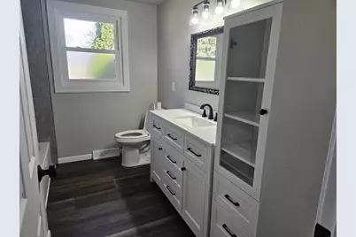 1011 Alpine Drive, Green Bay, WI 54311 - Photo 6