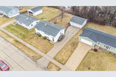 827 Heritage Trail, Oshkosh, WI 54904 - Photo 26